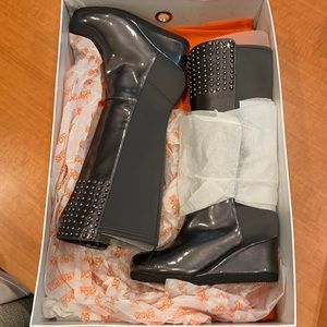 NIB Michael KORS Little Girls Studded Boots